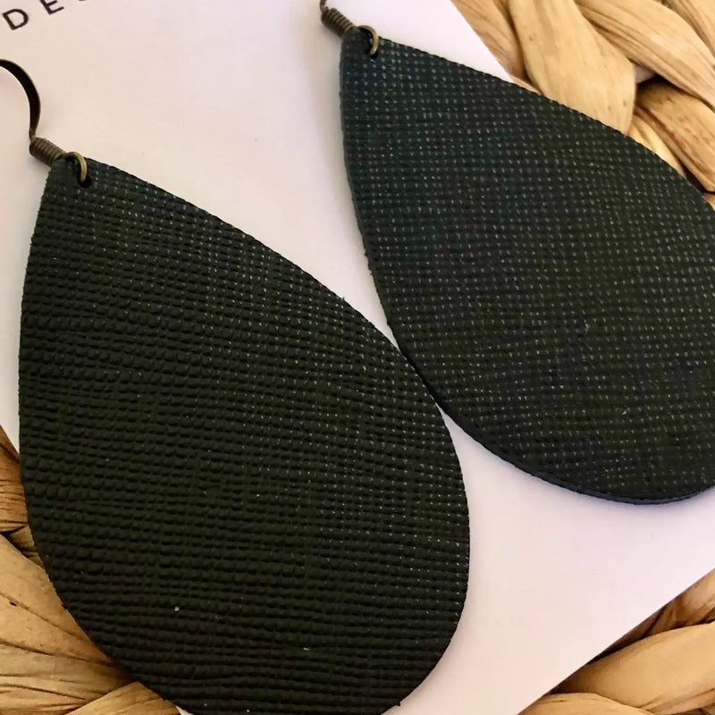 Brittany - Black Saffiano