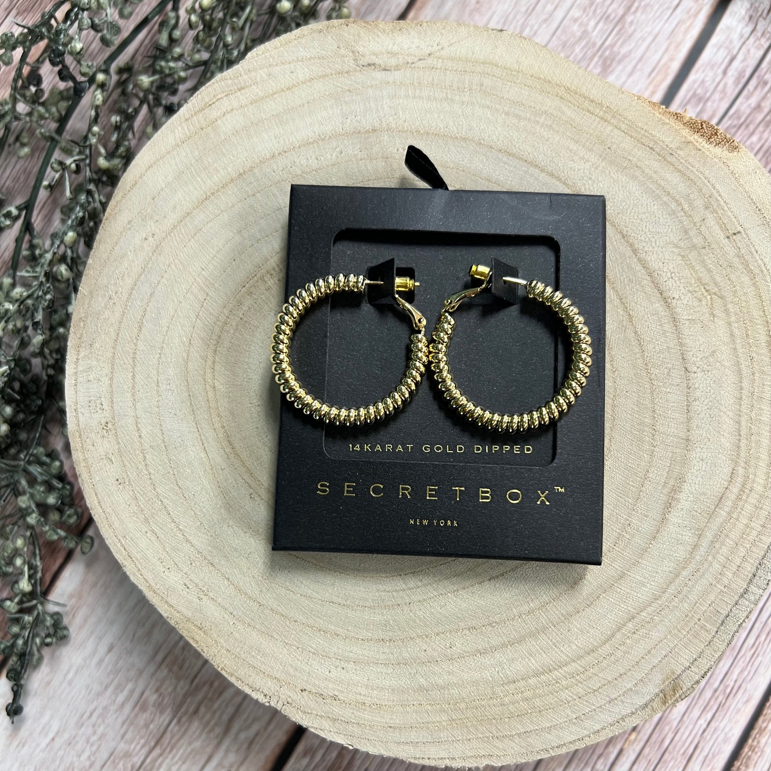 Secret Box Solid Coil Hoop Earrings