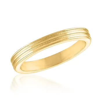 Ribbed Band Gold Ring